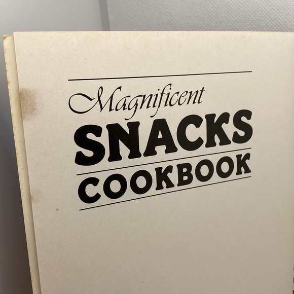 Magnificent Snacks Cookbook by Kathryn L. Ramsay Spiral Bound 1986 - Picture 5 of 12